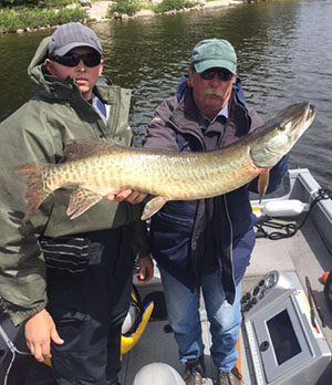 Ghols Fishing for Muskie 1