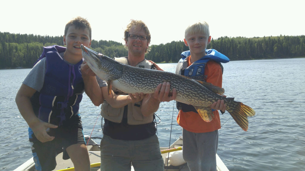 Sunset Point Minaki Ontario Fishing