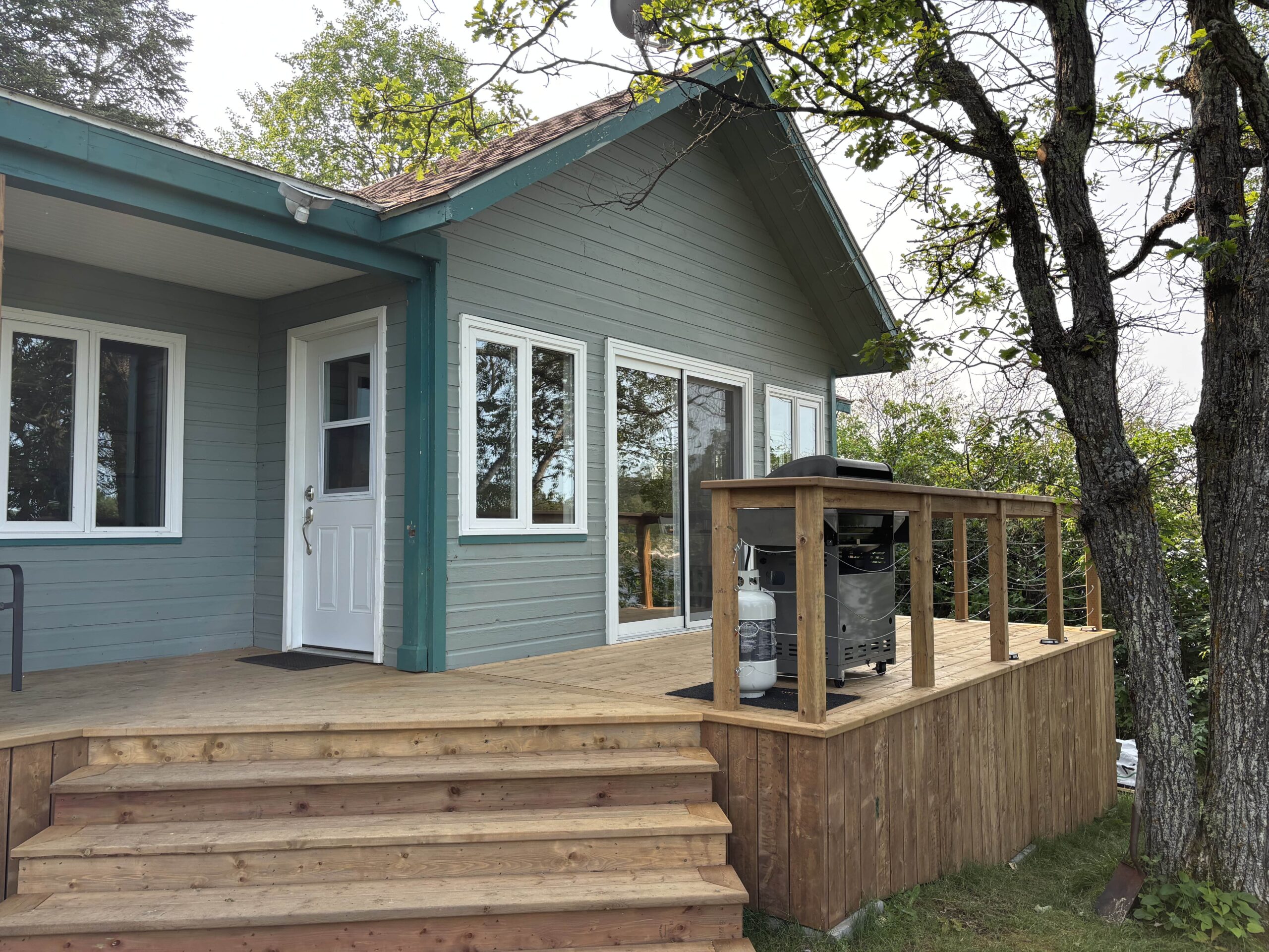 Minakis Cabin Rentals Muskie Manor